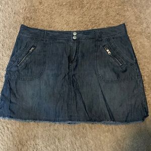 Cute Lane Bryant denim jean skort with pockets